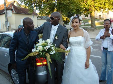 charly moto -djsam et sa femme- angel sa dame de compagnie.